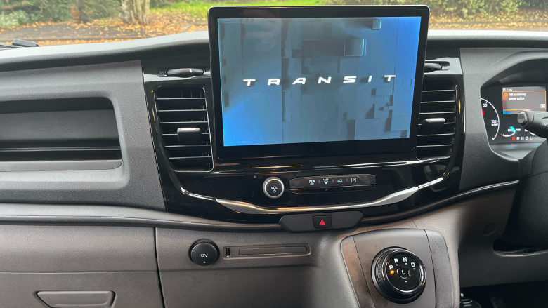 Ford Transit E-350 L3 Rwd 135kW 68kWh H2 Leader Van Auto